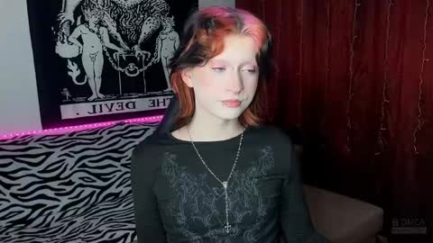 Snapshot of vailyreb chatting on February 27, 2025, 6:42 pm Marin online show from February 27, 2025, 6:42 pm