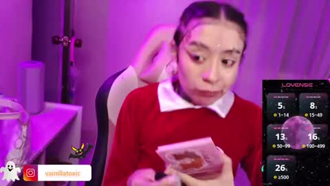 Vainilla Independent model online show from February 14, 2025, 11:20 pm