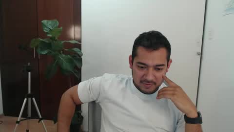 Snapshot of vajkito chatting on March 10, 2025, 1:34 am vajkito online show from March 10, 2025, 1:34 am