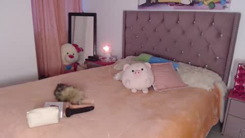 Snapshot of valen_brown chatting on October 7, 2025, 10:34 am Valentina online show from October 7, 2025, 10:34 am