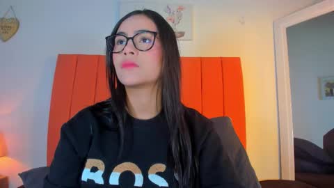 VALENTINA  3 online show from December 16, 2025, 12:10 pm