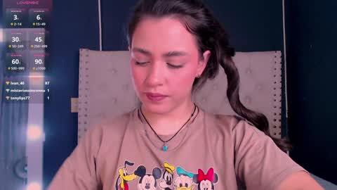 Snapshot of valen_thompson chatting on January 8, 2025, 11:30 pm IG-valen mendoza99 twitter valenthompson99 online show from January 8, 2025, 11:30 pm