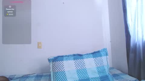 IG-valen mendoza99  twitter valenthompson99 online show from November 23, 2025, 6:08 pm