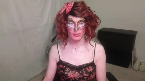 Snapshot of valentia_vickers chatting on February 10, 2025, 11:02 pm Valentia online show from February 10, 2025, 11:02 pm