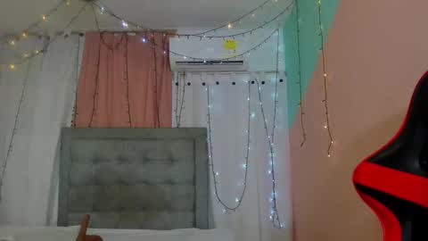 Valentina online show from March 2, 2025, 2:08 am