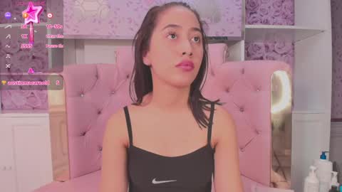 Snapshot of valentina_cortes72 chatting on February 6, 2025, 2:37 pm Valentina online show from February 6, 2025, 2:37 pm