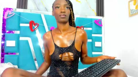 Snapshot of valentina_eboni chatting on February 14, 2025, 2:07 am Sharon online show from February 14, 2025, 2:07 am