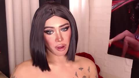 Snapshot of valentina_goddess_tsxxx chatting on December 22, 2024, 6:28 am Amanda online show from December 22, 2024, 6:28 am