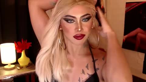 Snapshot of valentina_goddess_tsxxx chatting on December 23, 2024, 6:58 pm Amanda online show from December 23, 2024, 6:58 pm