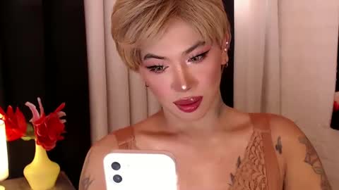 Snapshot of valentina_goddess_tsxxx chatting on January 5, 2025, 1:03 am Amanda online show from January 5, 2025, 1:03 am