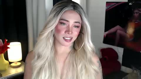 Snapshot of valentina_goddess_tsxxx chatting on February 11, 2025, 12:59 am Amanda online show from February 11, 2025, 12:59 am