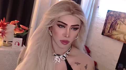 Snapshot of valentina_goddess_tsxxx chatting on September 28, 2025, 2:50 am Amanda online show from September 28, 2025, 2:50 am