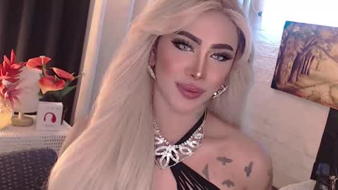 Snapshot of valentina_goddess_tsxxx chatting on September 28, 2025, 2:55 pm Amanda online show from September 28, 2025, 2:55 pm