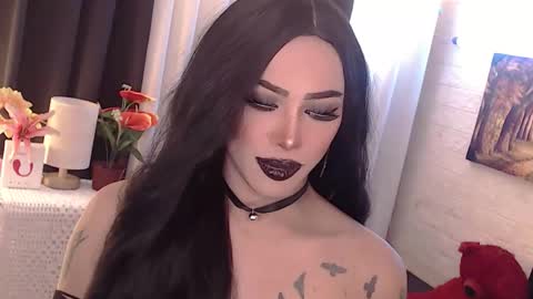 Snapshot of valentina_goddess_tsxxx chatting on October 4, 2025, 2:20 am Amanda online show from October 4, 2025, 2:20 am