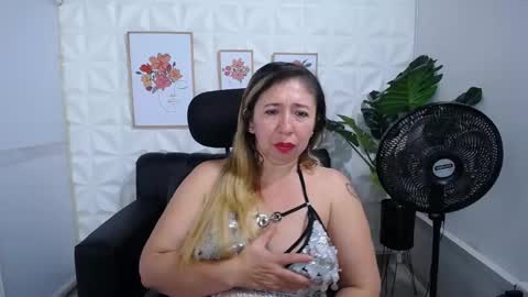 Valentina  online show from February 27, 2025, 10:15 am