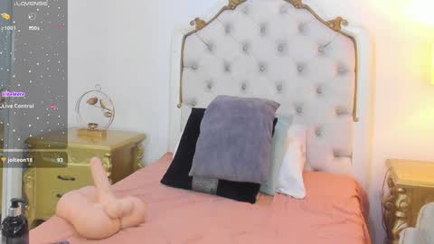 Snapshot of valentina_ross_ chatting on February 3, 2025, 3:06 pm Valentina online show from February 3, 2025, 3:06 pm