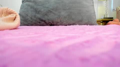 Snapshot of valentina_ross_ chatting on February 11, 2025, 12:16 pm Valentina online show from February 11, 2025, 12:16 pm