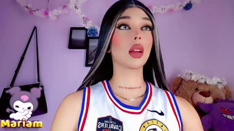 Snapshot of valentinne_marian chatting on December 3, 2024, 6:59 am Marian online show from December 3, 2024, 6:59 am