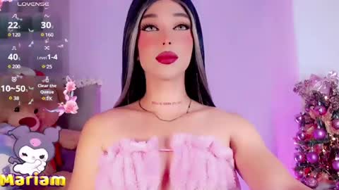 Snapshot of valentinne_marian chatting on December 22, 2024, 6:06 am Marian online show from December 22, 2024, 6:06 am