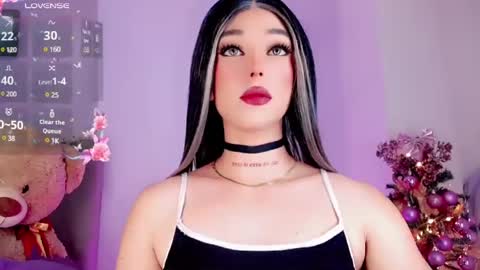 Snapshot of valentinne_marian chatting on December 29, 2024, 9:39 am Marian online show from December 29, 2024, 9:39 am