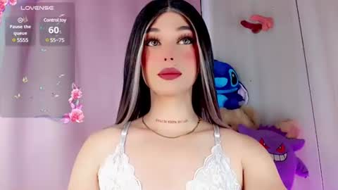 Snapshot of valentinne_marian chatting on January 26, 2025, 2:56 am Marian online show from January 26, 2025, 2:56 am