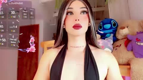 Snapshot of valentinne_marian chatting on February 16, 2025, 4:31 am Marian online show from February 16, 2025, 4:31 am