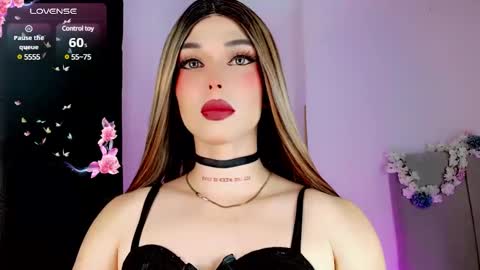 Snapshot of valentinne_marian chatting on March 1, 2025, 7:41 am Marian online show from March 1, 2025, 7:41 am