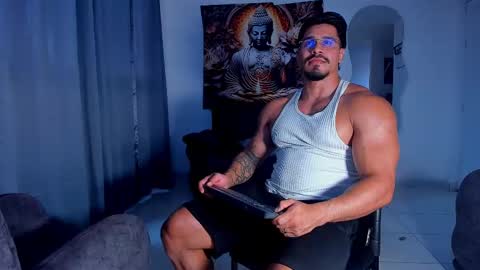    online show from September 19, 2025, 10:10 pm