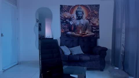    online show from September 29, 2025, 8:57 pm