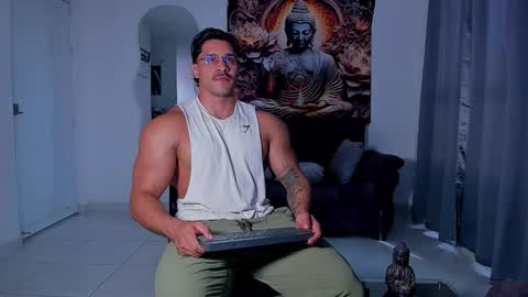    online show from October 30, 2025, 8:09 pm