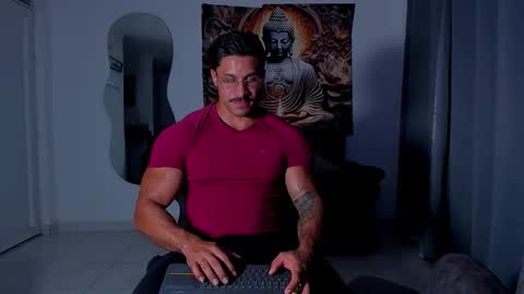    online show from November 21, 2025, 10:52 pm