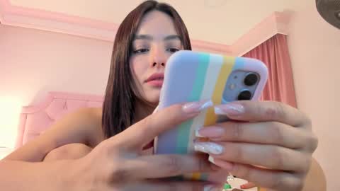 Snapshot of valentoro1 chatting on December 6, 2024, 3:33 pm Vale Toro online show from December 6, 2024, 3:33 pm