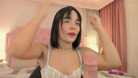 Snapshot of valentoro1 chatting on January 4, 2025, 11:54 am Vale Toro online show from January 4, 2025, 11:54 am