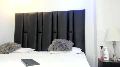 Snapshot of valeri_tafur chatting on January 15, 2025, 11:00 am valeri_tafur online show from January 15, 2025, 11:00 am