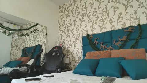 Snapshot of valeria_collin chatting on December 3, 2025, 10:08 pm valeria_collin online show from December 3, 2025, 10:08 pm