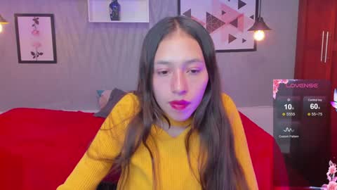 Snapshot of valeria_rossi7 chatting on January 23, 2025, 7:07 pm Valeria online show from January 23, 2025, 7:07 pm