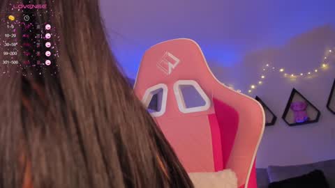    online show from December 18, 2024, 5:52 pm