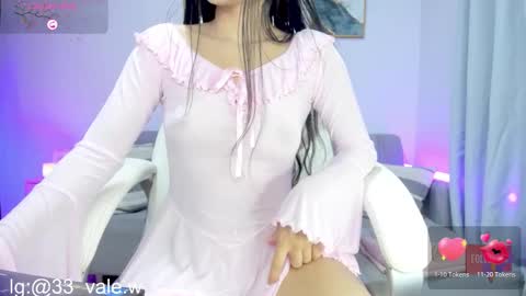 Snapshot of valeria_wood chatting on November 21, 2025, 6:23 am valeria online show from November 21, 2025, 6:23 am