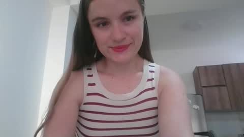 valeriafrannco online show from October 6, 2025, 7:11 pm