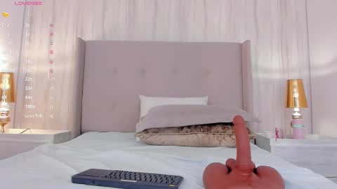 Snapshot of valeriah_ chatting on February 14, 2025, 2:33 pm Valeria online show from February 14, 2025, 2:33 pm