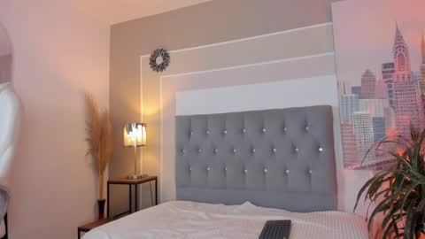 Snapshot of valeriavibes chatting on December 19, 2024, 10:32 pm Valeria online show from December 19, 2024, 10:32 pm