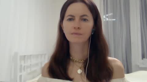 valerie_rose777 online show from December 6, 2024, 7:34 pm