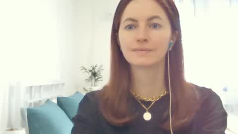 valerie_rose777 online show from December 31, 2024, 11:53 am