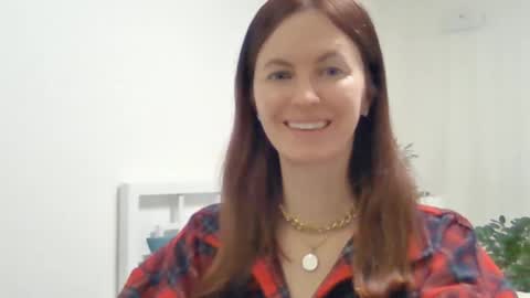 valerie_rose777 online show from February 9, 2025, 10:11 pm