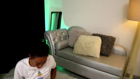 Valerie Style3 online show from September 19, 2025, 4:14 am