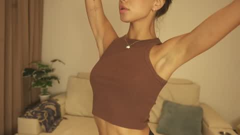 Valerie online show from February 16, 2025, 11:37 pm