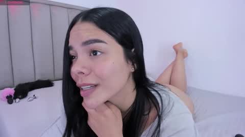 Snapshot of valery__nova chatting on February 26, 2025, 2:46 pm Cris online show from February 26, 2025, 2:46 pm