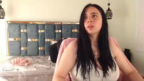valery cute 18 online show from October 14, 2025, 12:06 pm