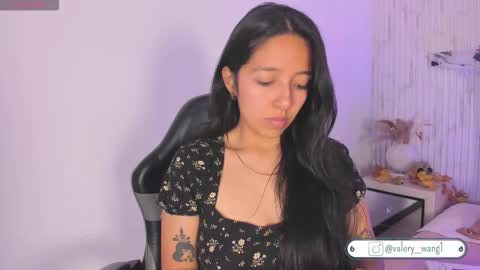 Val online show from October 28, 2025, 11:47 am