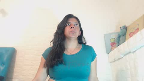 Snapshot of valeryloveh chatting on December 15, 2025, 4:44 pm valeryloveh online show from December 15, 2025, 4:44 pm